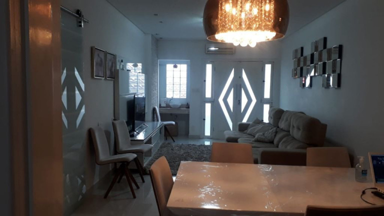 Imagem Casa com 3 Quartos à Venda, 250 m² em Jardim São Judas Tadeu - Guarulhos Imagem Casa com 3 Quartos à Venda, 250 m² em Jardim São Judas Tadeu - Guarulhos