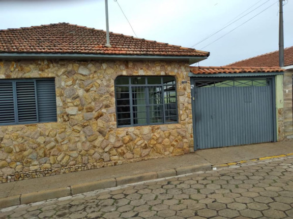 Casa com 3 Quartos à Venda,  em Centro - Tatuí
