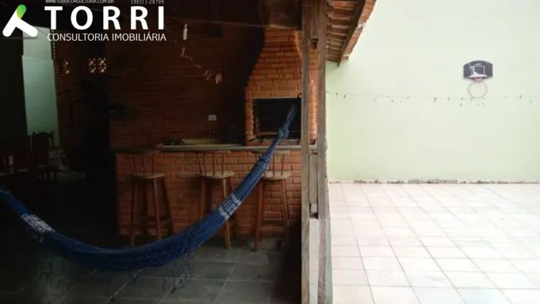 Imagem Sobrado com 3 Quartos à Venda, 268 m² em Jardim Tatiana - Votorantim