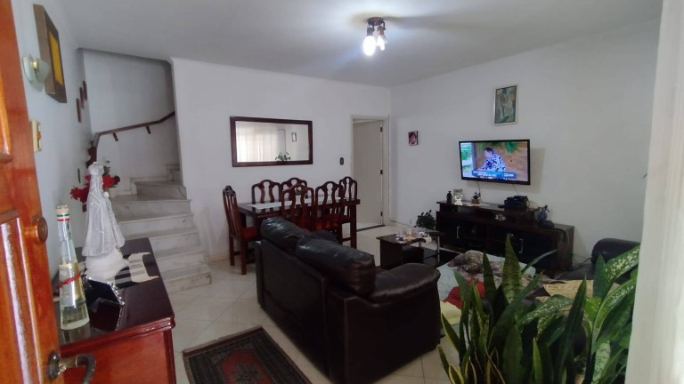 Imagem Casa com 2 Quartos para Alugar, em Vila Gumercindo - São Paulo Imagem Casa com 2 Quartos para Alugar, em Vila Gumercindo - São Paulo