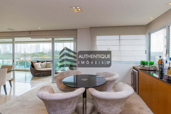 Imagem Apartamento com 4 Quartos à Venda, 240 m² em Campo Belo - São Paulo