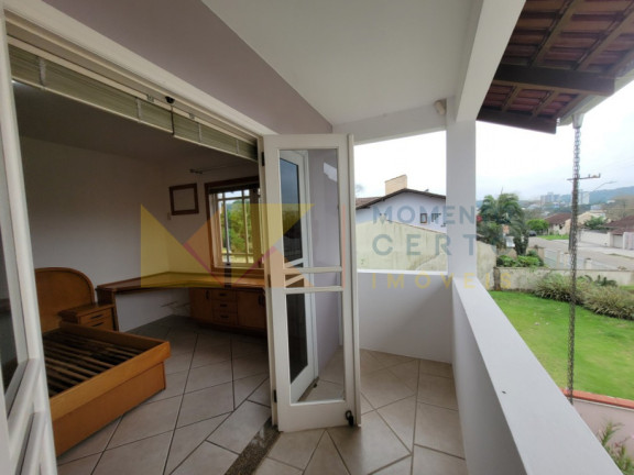 Imagem Casa com 4 Quartos à Venda, 279 m² em Velha - Blumenau Imagem Casa com 4 Quartos à Venda, 279 m² em Velha - Blumenau