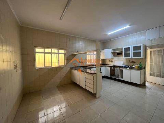 Sobrado com 3 Quartos à Venda, 300 m² em Vila Rosália - Guarulhos