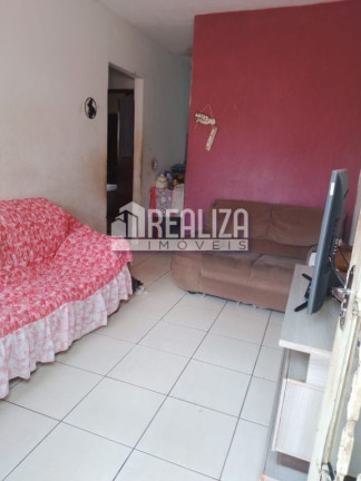 Imagem Casa com 2 Quartos à Venda, 582 m² em São Benedito - Uberaba Imagem Casa com 2 Quartos à Venda, 582 m² em São Benedito - Uberaba