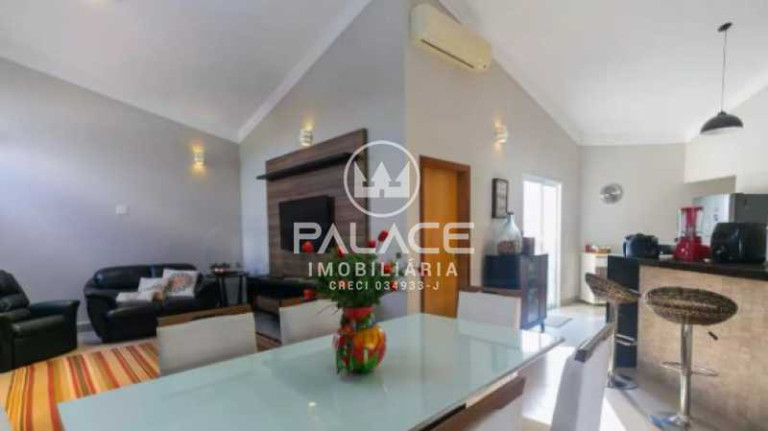 Imagem Imóvel com 3 Quartos à Venda, 307 m² em Morada Dos Pássaros - Rio Das Pedras Imagem Imóvel com 3 Quartos à Venda, 307 m² em Morada Dos Pássaros - Rio Das Pedras