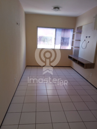 Imagem Apartamento com 2 Quartos à Venda, 44 m² em Tabapuá - Caucaia
