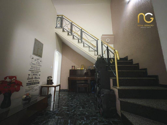 Imagem Sobrado com 4 Quartos à Venda, 288 m² em Canto Do Forte - Praia Grande Imagem Sobrado com 4 Quartos à Venda, 288 m² em Canto Do Forte - Praia Grande