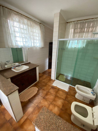 Sobrado com 5 Quartos para Alugar, 300 m² em Parque Centenário - Jundiaí