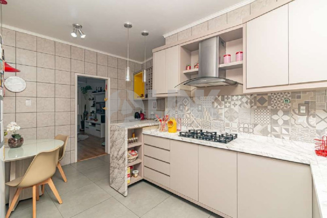 Imagem Apartamento com 3 Quartos à Venda, 106 m² em Petrópolis - Porto Alegre
