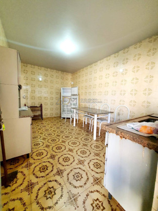 Imagem Casa com 2 Quartos à Venda, 254 m² em Vila Nossa Senhora De Fátima - Botucatu