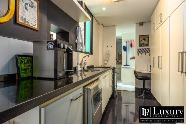Imagem Apartamento com 3 Quartos à Venda, 220 m² em Jardim Paulista - São Paulo Imagem Apartamento com 3 Quartos à Venda, 220 m² em Jardim Paulista - São Paulo