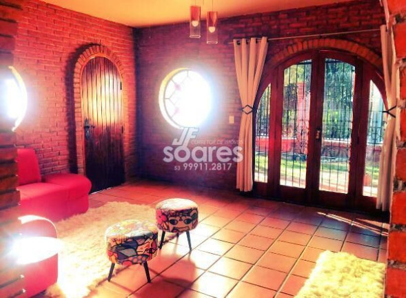 Imagem Casa com 4 Quartos à Venda, 288 m² em Laranjal - Pelotas Imagem Casa com 4 Quartos à Venda, 288 m² em Laranjal - Pelotas