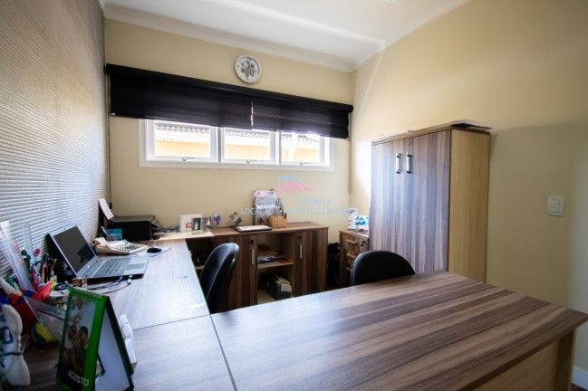 Imagem Casa com 4 Quartos à Venda, 326 m² em Jardim Colonial - Atibaia