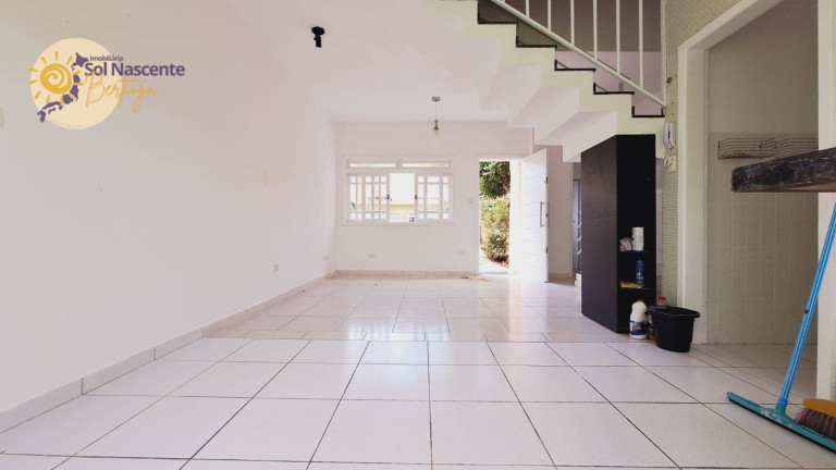 Imagem Casa de Vila com 2 Quartos para Alugar, 70 m² em Maitinga - Bertioga