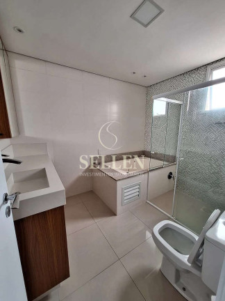 Imagem Apartamento com 3 Quartos para Alugar, 136 m² em Centro - Balneário Camboriú Imagem Apartamento com 3 Quartos para Alugar, 136 m² em Centro - Balneário Camboriú