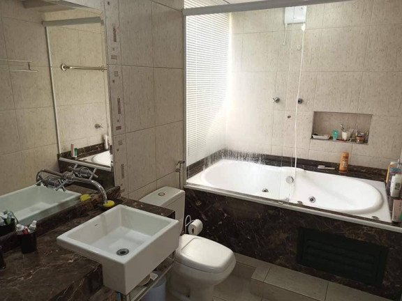 Imagem Casa à Venda, em Cotia - Cotia Imagem Casa à Venda, em Cotia - Cotia
