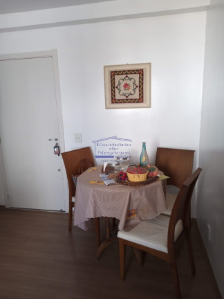Imagem Imóvel com 2 Quartos à Venda, 45 m² em Cristal - Porto Alegre