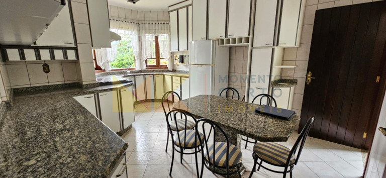 Imagem Casa com 4 Quartos à Venda, 307 m² em Escola Agrícola - Blumenau Imagem Casa com 4 Quartos à Venda, 307 m² em Escola Agrícola - Blumenau