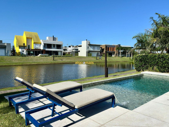 Casa com 4 Quartos à Venda, 230 m² em Condominio Capao Ilhas Resort - Capão Da Canoa