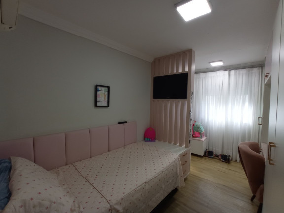 Imagem Casa com 4 Quartos à Venda, 220 m² em Conjunto Libra - Foz Do Iguaçu
