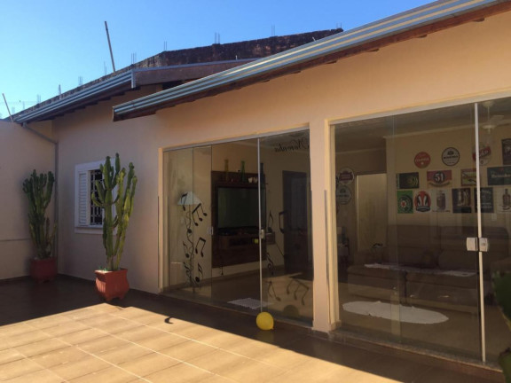 Imagem Casa com 3 Quartos à Venda, 172 m² em Jardim Das Orquideas - Avaré
