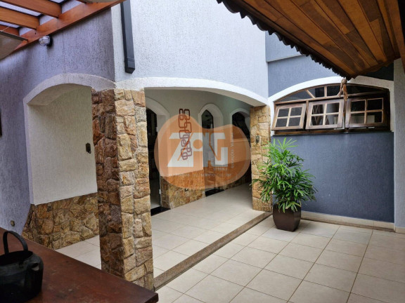 Imagem Sobrado com 4 Quartos à Venda, 334 m² em Loteamento Residencial Ana Candida - Tremembé