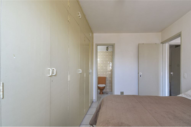 Imóvel com 2 Quartos à Venda,  em Vila Nova Conceição - São Paulo