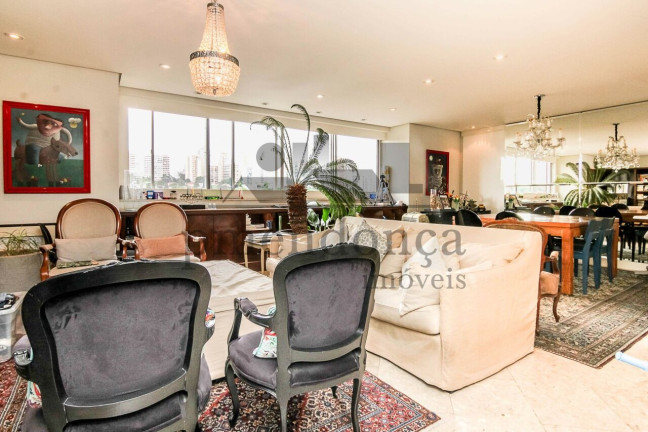 Apartamento com 3 Quartos à Venda, 187 m² em Higienópolis - São Paulo