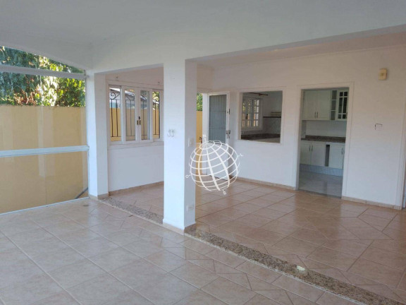Imagem Casa com 3 Quartos à Venda, 323 m² em Vila Petrópolis - Atibaia