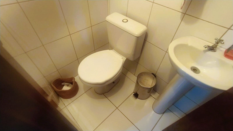 Imagem Casa com 2 Quartos à Venda, 80 m² em Sítio Cercado - Curitiba Imagem Casa com 2 Quartos à Venda, 80 m² em Sítio Cercado - Curitiba
