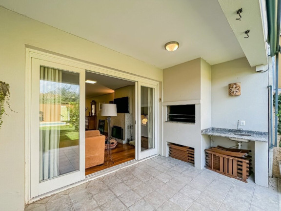 Imagem Casa com 4 Quartos à Venda, 362 m² em Chácara Das Pedras - Porto Alegre