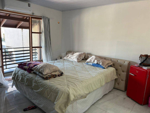 Imagem Sobrado com 2 Quartos à Venda, 200 m² em São Vicente - Itajaí Imagem Sobrado com 2 Quartos à Venda, 200 m² em São Vicente - Itajaí