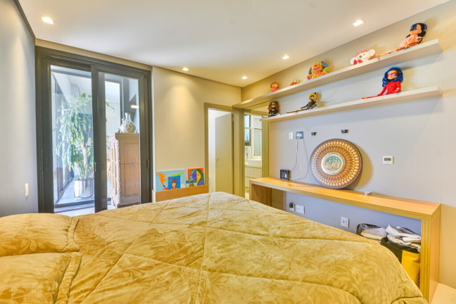 Imagem Casa de Condomínio com 4 Quartos à Venda, 342 m² em Ponta Grossa - Porto Alegre