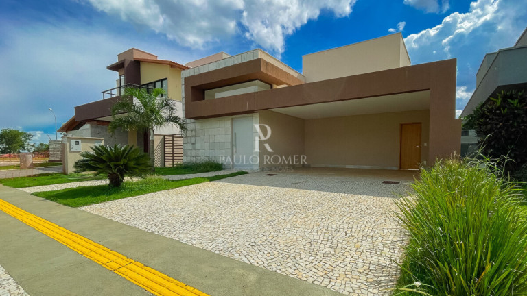 Imagem Casa com 3 Quartos à Venda, 220 m² em Residencial Goiânia Golfe Clube - Goiânia