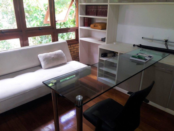 Imagem Casa com 4 Quartos à Venda, 700 m² em Piratininga - Niterói