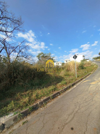 Terreno à Venda, 360 m² em Masterville - Sarzedo