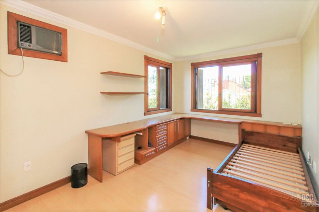 Imagem Casa com 4 Quartos à Venda, 334 m² em Ipanema - Porto Alegre