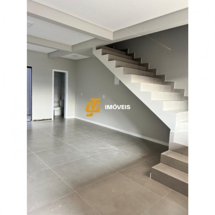 Imagem Sobrado com 2 Quartos à Venda, 110 m² em Santa Regina - Camboriú Imagem Sobrado com 2 Quartos à Venda, 110 m² em Santa Regina - Camboriú