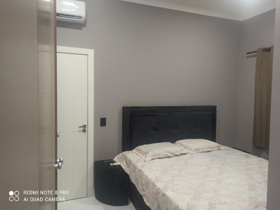Imagem Imóvel com 2 Quartos à Venda, 68 m² em Itaipu A