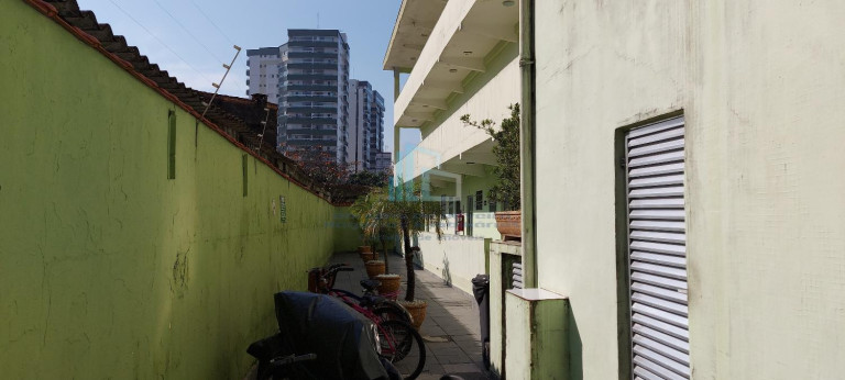 Imagem Kitnet à Venda, 21 m² em Guilhermina - Praia Grande Imagem Kitnet à Venda, 21 m² em Guilhermina - Praia Grande