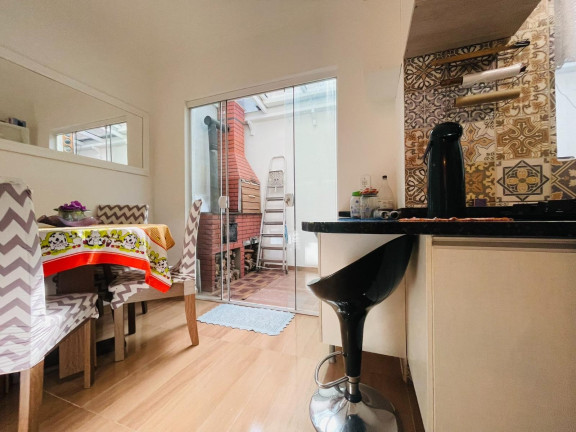 Imagem Casa com 2 Quartos à Venda, 59 m² em Sítio Cercado - Curitiba Imagem Casa com 2 Quartos à Venda, 59 m² em Sítio Cercado - Curitiba