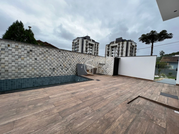Imagem Casa com 3 Quartos à Venda, 191 m² em Saguaçu - Joinville Imagem Casa com 3 Quartos à Venda, 191 m² em Saguaçu - Joinville
