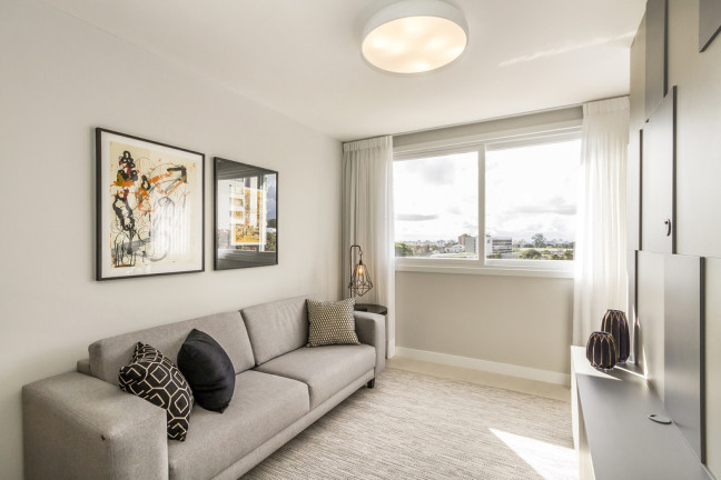 Imagem Apartamento com 1 Quarto à Venda, 53 m² em Três Figueiras - Porto Alegre