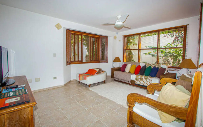 Imagem Casa com 4 Quartos à Venda, 216 m² em Cambaquara - Ilhabela
