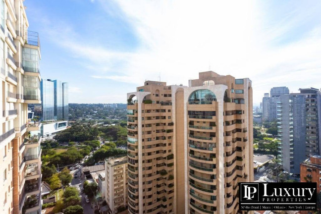 Imagem Apartamento com 3 Quartos à Venda, 367 m² em Itaim Bibi - São Paulo