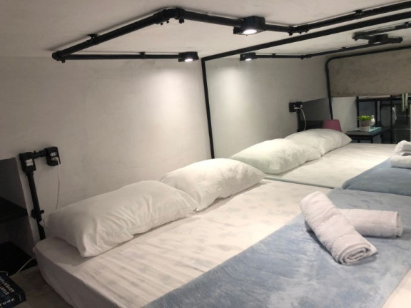 Imagem Kitnet com 1 Quarto para Temporada, 15 m² em Leblon - Rio De Janeiro