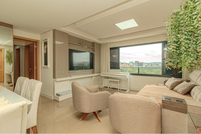 Apartamento com 3 Quartos à Venda, 103 m² em Passo Da Areia - Porto Alegre