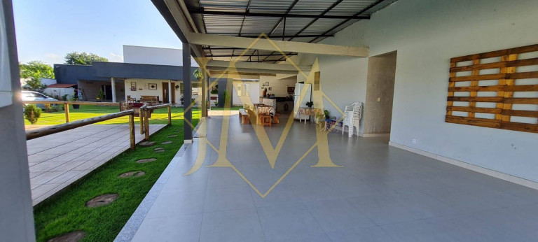 Imagem Chácara com 4 Quartos à Venda, 1.500 m² em Caratinga