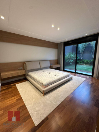 Imagem Casa com 4 Quartos à Venda, 840 m² em Alphaville Residencial Um - Barueri