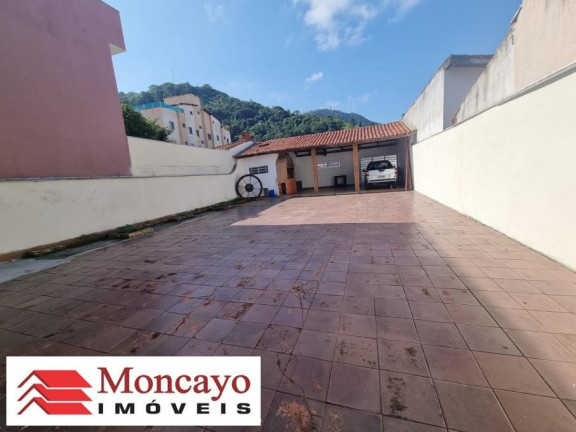 Imagem Sobrado com 5 Quartos à Venda, 390 m² em Centro - Caraguatatuba
